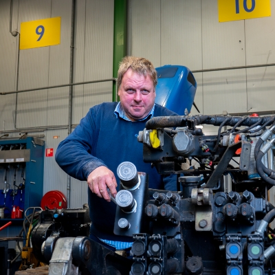 Drik achter een motor